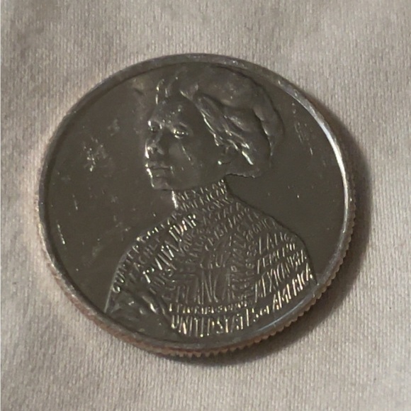 2023 D Jovita Idar Quarter Misspelled “In Cod We Trust” - Picture 4 of 4